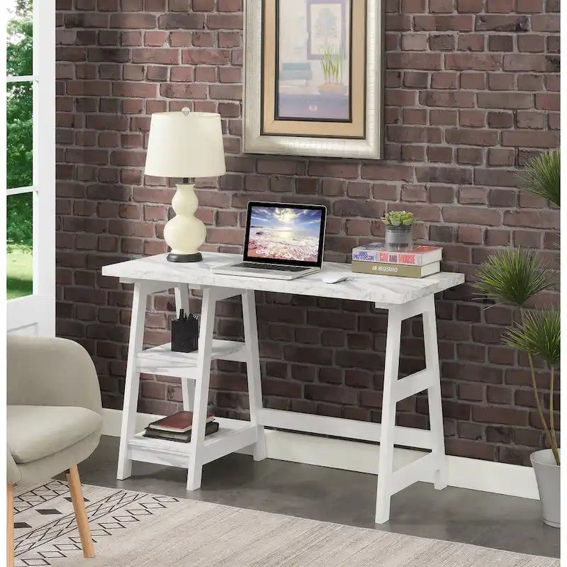 Bureau tréteau avec étagères
