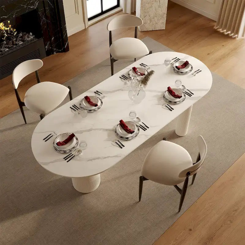 Table de salle à manger de luxe crémeuse avec pieds à colonnes romaines