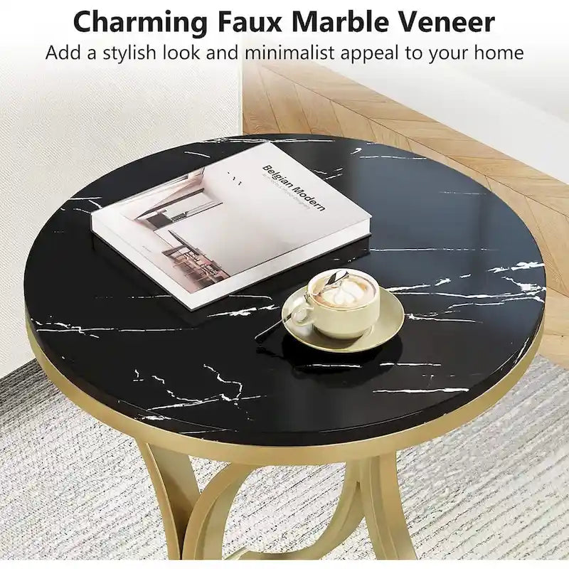 Petite table d'appoint ronde moderne avec cadre en métal doré et placage en faux marbre, en bois composite, pour le salon