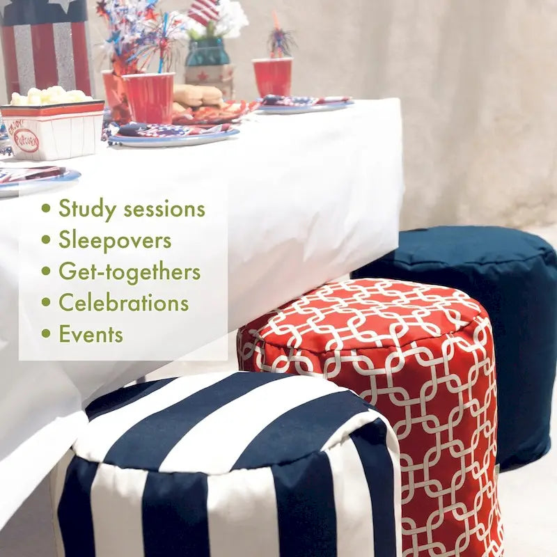 Pouf rayé intérieur/extérieur (16" L x 16" l x 17" H)