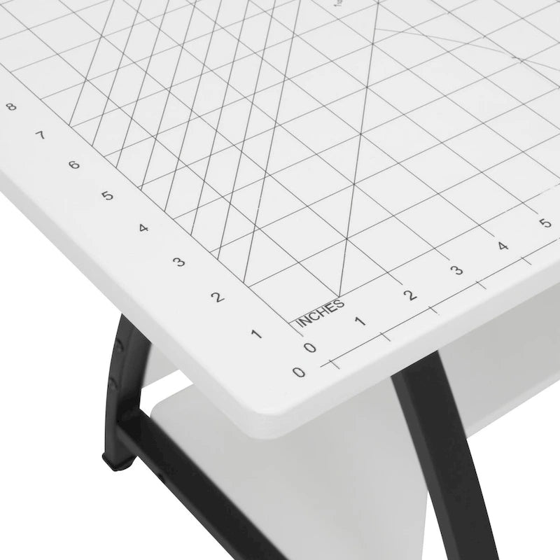 Table de couture avec ou sans grille de découpe intégrée